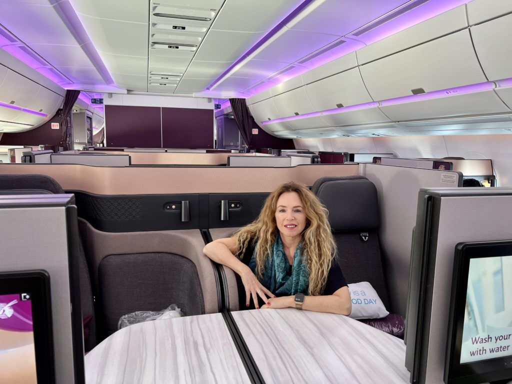Finalmente experimentei a QSuite da Qatar Airways - Veja como foi a minha experiência!