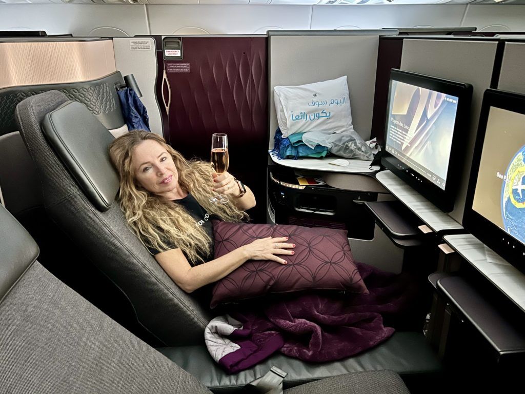 Finalmente experimentei a QSuite da Qatar Airways - Veja como foi a minha experiência!