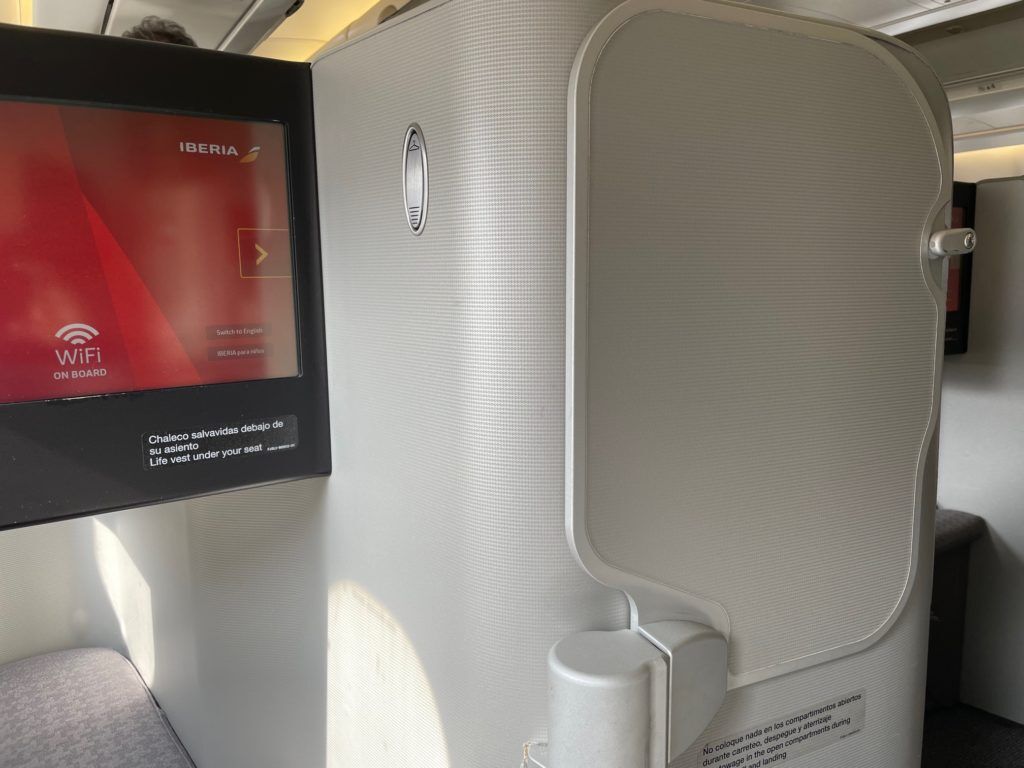 Voando na classe executiva do A330 da Iberia entre São Paulo e Madri