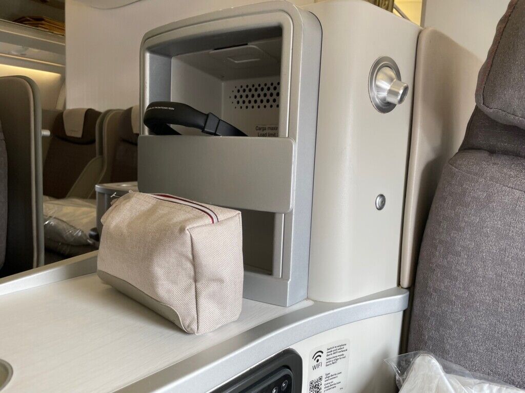 Voando na classe executiva do A330 da Iberia entre São Paulo e Madri