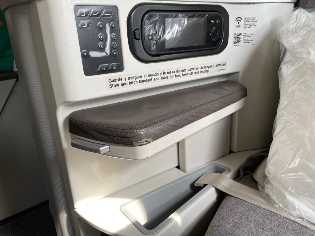 Voando na classe executiva do A330 da Iberia entre São Paulo e Madri