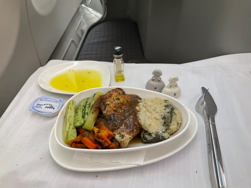 Voando na classe executiva do A330 da Iberia entre São Paulo e Madri