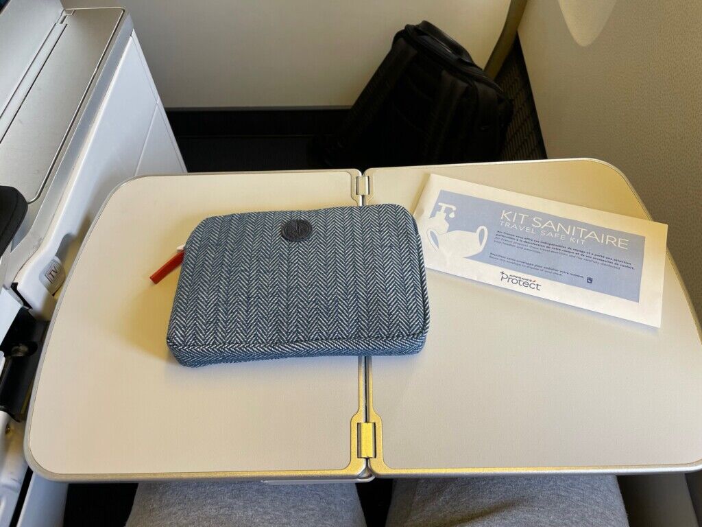 Voando na classe executiva do B777-300 da Air France entre Paris e Rio de Janeiro