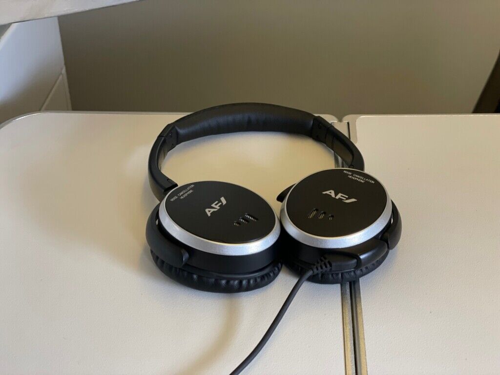 Fones de ouvido, interno, fone de ouvido, aparelho, parede