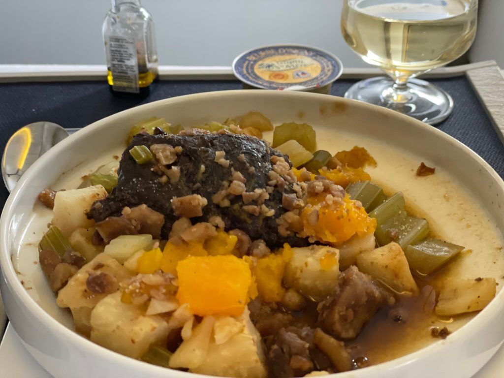 Voando na classe executiva do B777-300 da Air France entre Paris e Rio de Janeiro