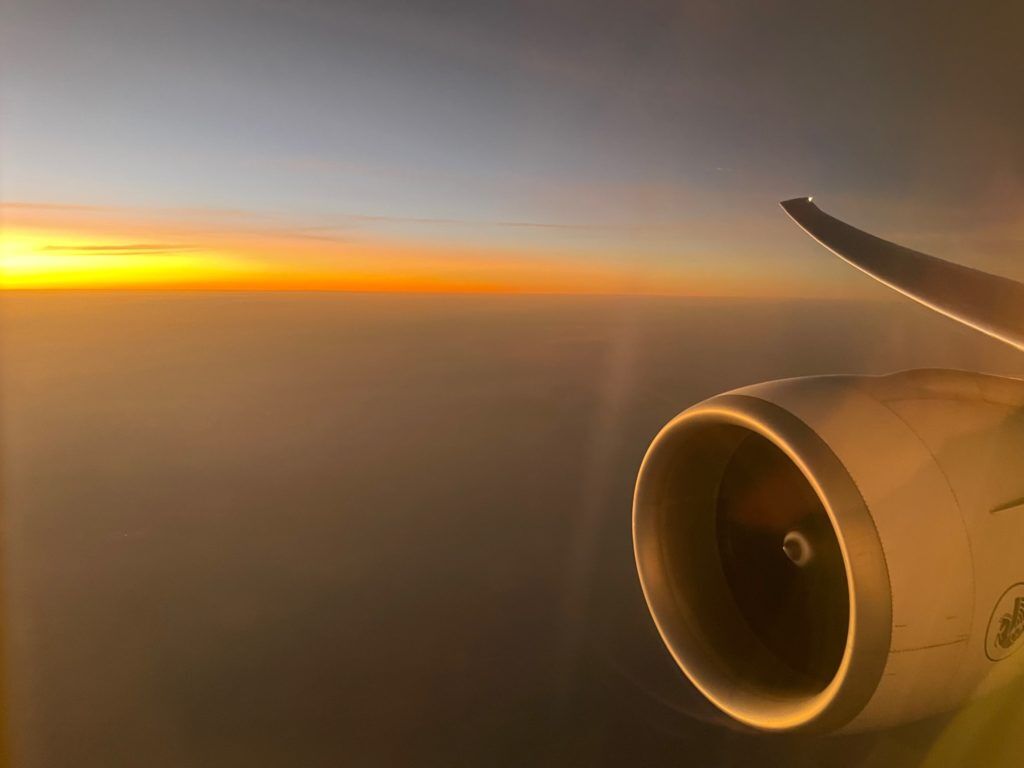 plaina, avião, Viagem aérea, Linha aérea, aeronave, avião de passageiros, asa, céu, outdoor, Engenharia aeroespacial, aviação, nuvem, pôr-do-sol, nascer do sol, voo, motor