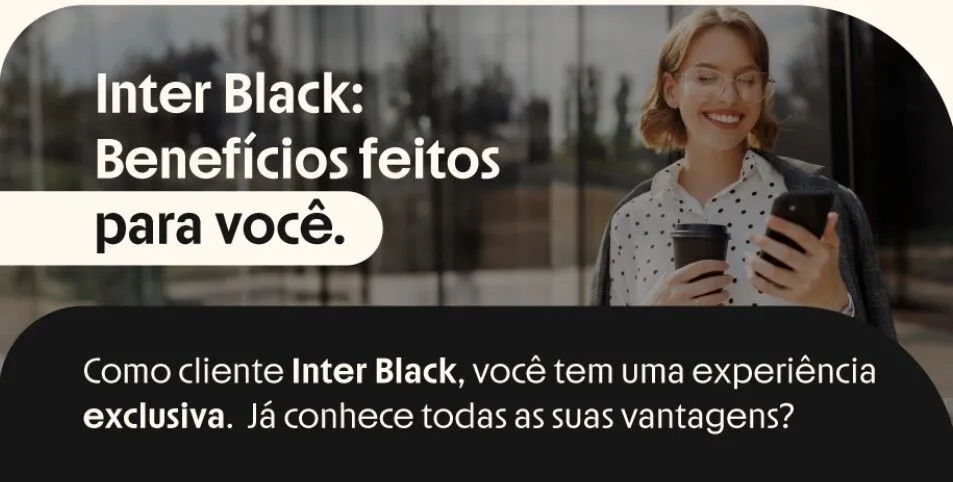 texto, Rosto humano, roupas, mulher, captura de tela, cartão de visita, sorriso, pessoa