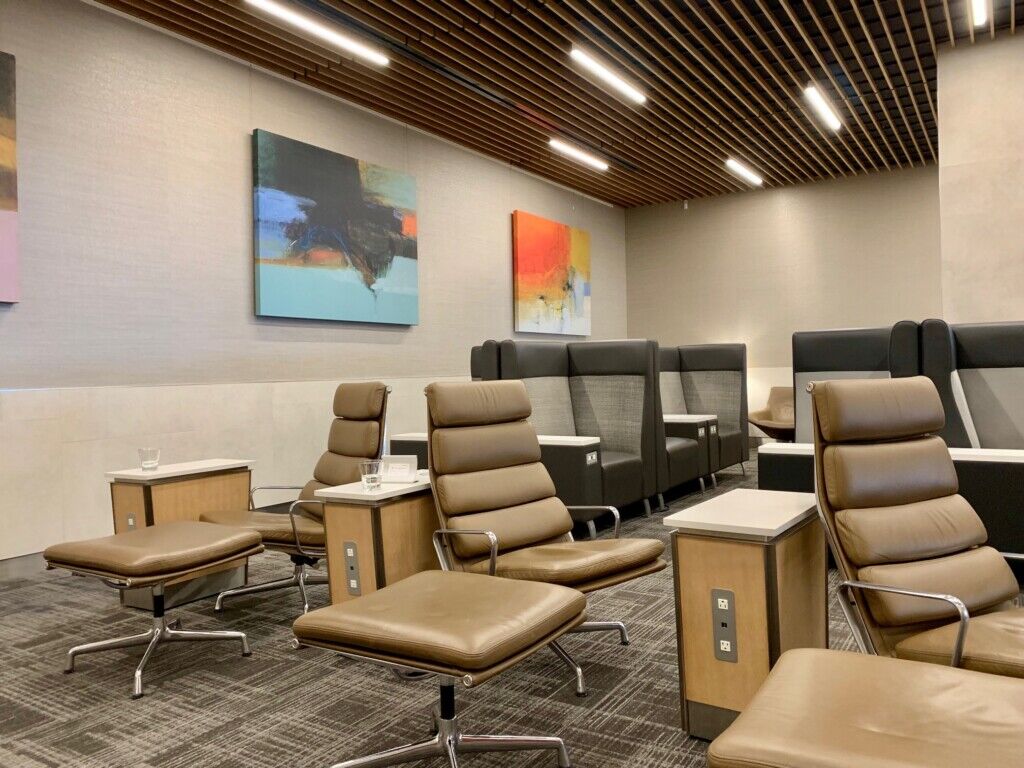 https://pontoseviagens.com/sala-vip-primeira-classe-american-airlines-new-york-jfk/