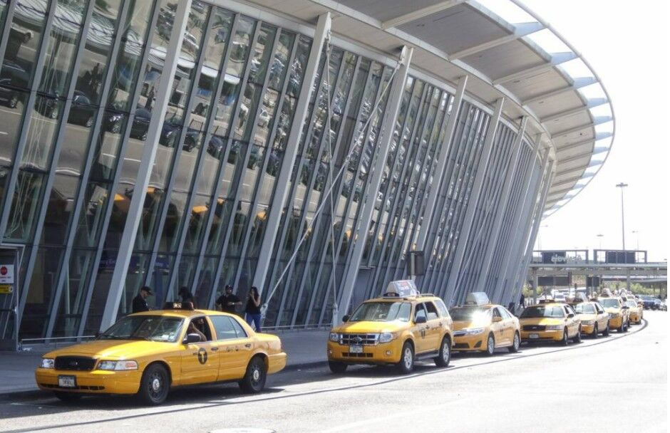 veículo, Veículo terrestre, outdoor, roda, construção, Táxi, estrada, pneu, transporte, amarelo, carro, rua, estacionado