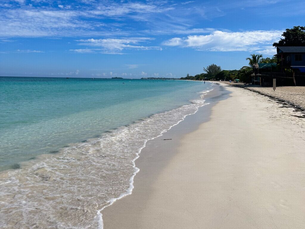 outdoor, céu, árvore, nuvem, natureza, costa, Trópicos, água, Caribe, praia, Terrenos costeiros e oceânicos, cardume, Cayo, Azure, oceano, Corpo d’água, térreo, aqua, baía, paisagem, areia, ilha