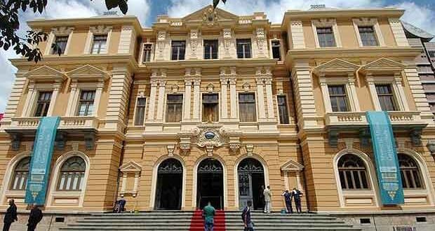 outdoor, janela, construção, céu, fachada, edifício governamental, Arquitetura clássica, Palácio, arquitetura, Sede do governo local, cidade, grande