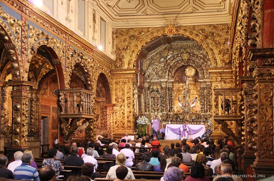 roupas, pessoa, Locais sagrados, local de adoração, santuário, mulher, construção, templo, catedral, pessoas, capela, homem, adoração, interno, igreja, grande, grupo