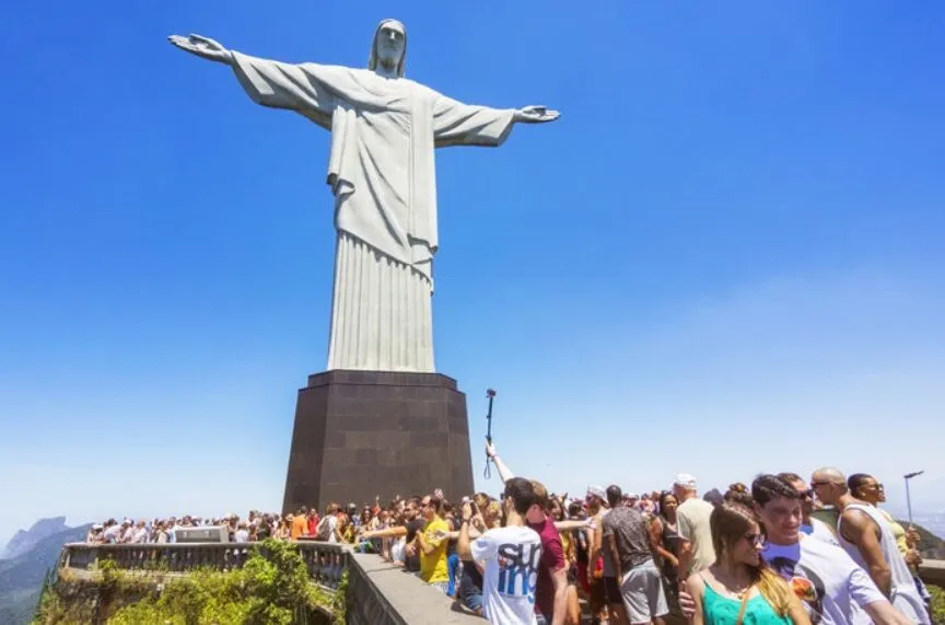 céu, outdoor, monumento, pessoa, roupas, escultura, memorial, mulher, homem, construção, pessoas, multidão, estátua