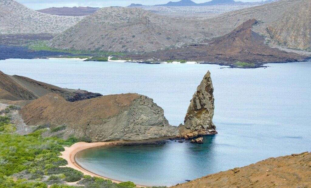 outdoor, água, montanha, paisagem, céu, Corpo d’água, Terrenos costeiros e oceânicos, reservatório, ilha, Loch, fiorde, Promontório, Lago nas montanhas, Recursos hídricos, Angra, costa, cabo, natureza, som, lagoa, lago, barco, rocha, mar