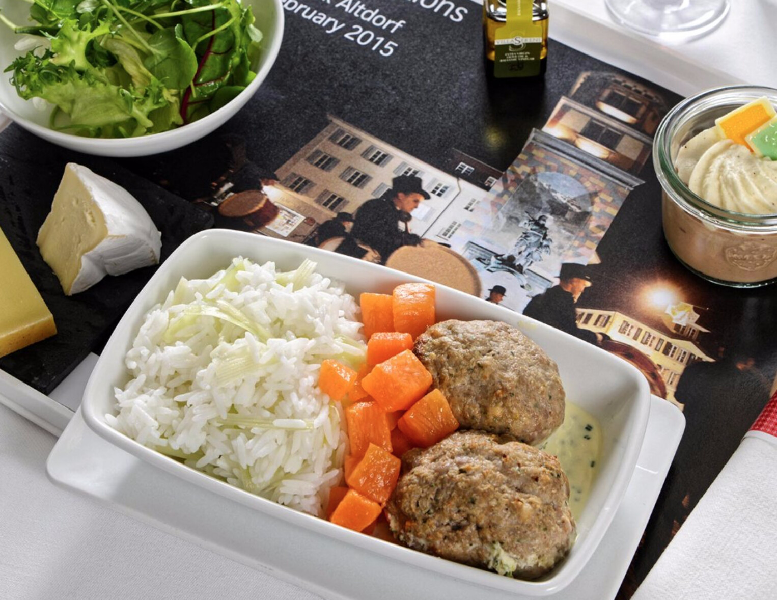 screenshot-2016-09-07-14-53-53 alimento, Culinária, ingrediente, prato, mesa, almoço, Comida para viagem, Grupo alimentar, vegetal, interno, placa, Refeição pronta, Ceia, Fast food, Okazu, acompanhamento, bebida, Alimento básico, louça, receita, carne, almôndega, cenoura, refeição, arroz, salada