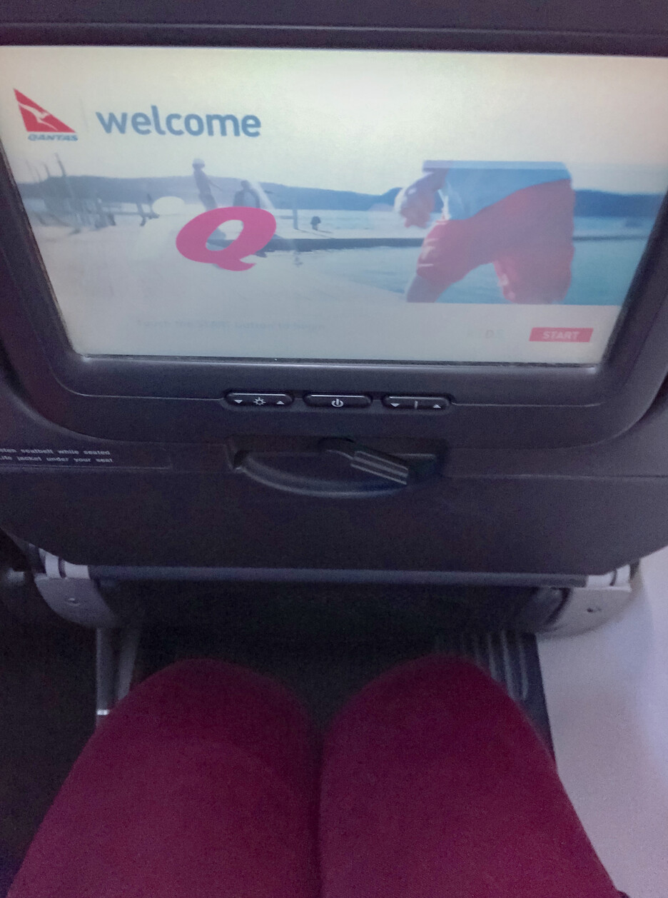 texto, monitor, Dispositivo de exibição, televisão, carro, interno, pessoa, tela