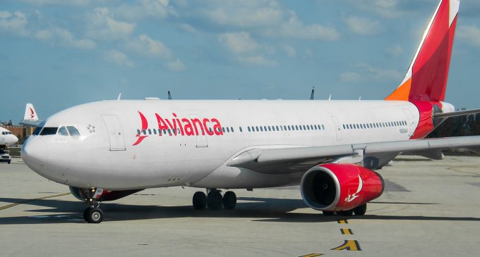 20160525DSC_0240-680x365_c1 aeronave, plaina, avião, transporte, avião de passageiros, Linha aérea, Viagem aérea, outdoor, Motor de jato, céu, Motor de aeronave, veículo, airbus, Jato bimotor, nuvem, Flap, Serviço, Aeronave de corpo estreito, Jato, Engenharia aeroespacial, aviação, passarela, Boeing 737, Família Airbus a320, Boeing 737 próxima geração, asa, jato, aeroporto, estrada, térreo, grande, ar