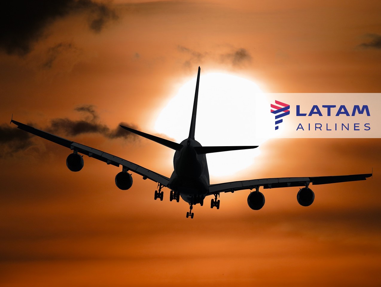 plaina, céu, outdoor, transporte, Viagem aérea, aeronave, veículo, avião de passageiros, nuvem, Linha aérea, voo, Motor de aeronave, Engenharia aeroespacial, avião, aviação, Flap, turbina, asa, Motor de jato, aeroporto, pôr-do-sol, jato, ar, nuvens