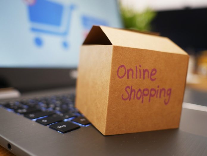 Clientes Ponto acumulam 9 pontos TudoAzul por real gasto em compras online