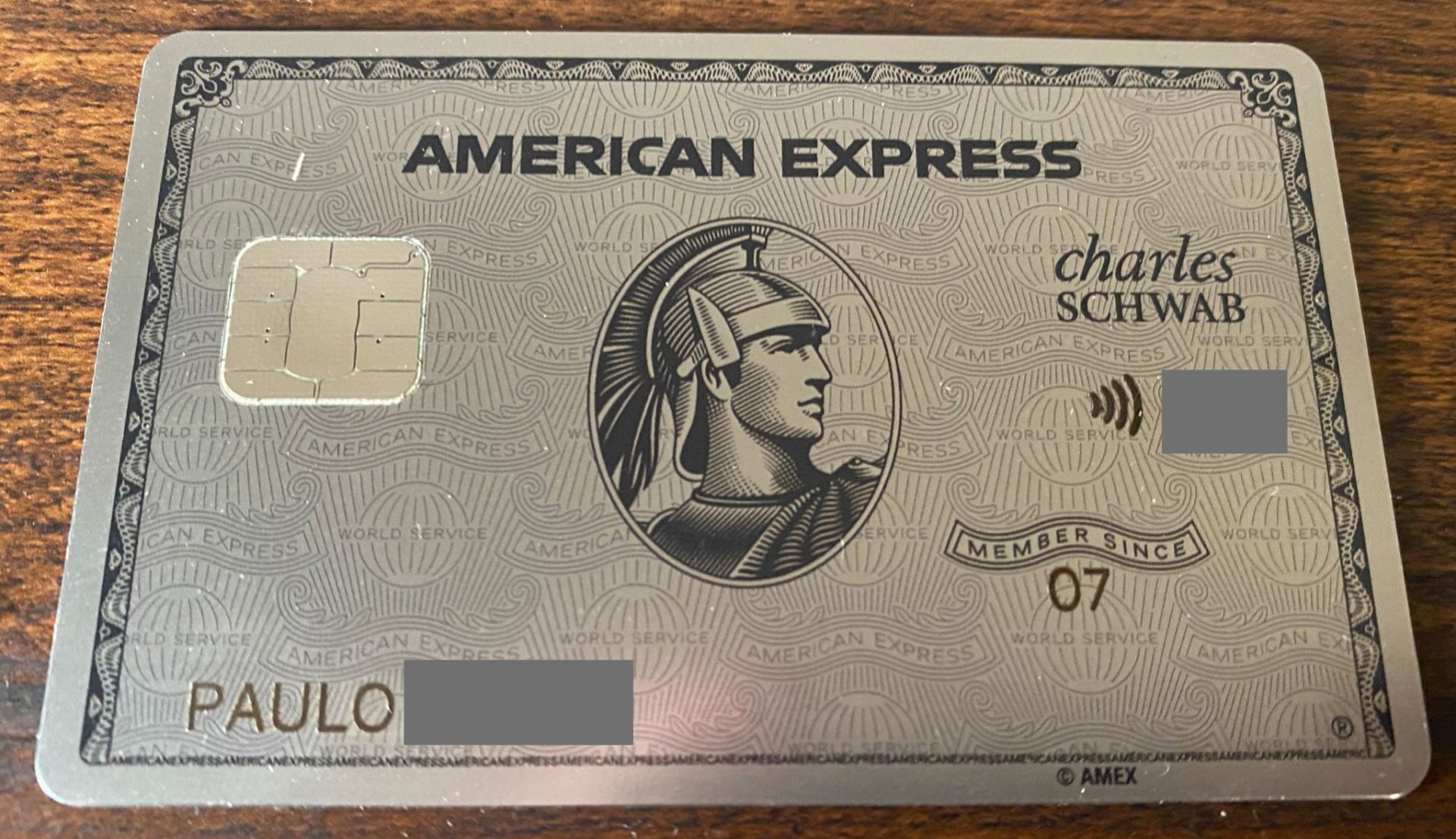 Conheça o cartão American Express Platinum do banco americano Charles