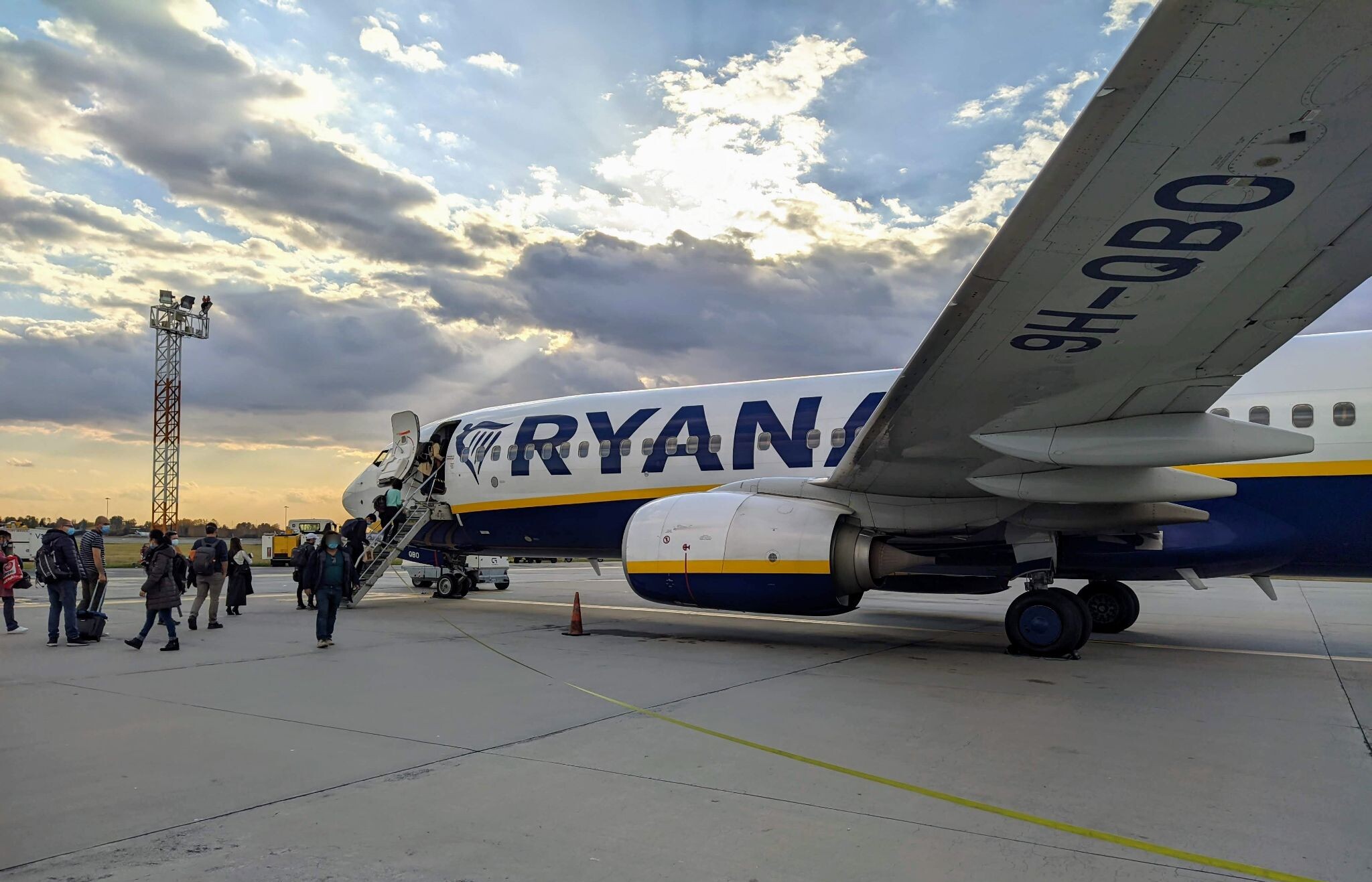 Ryanair cancela rotas na França e culpa governo