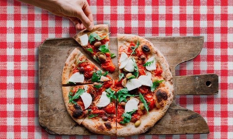 TAP oferece 15% de desconto para Itália e Estados Unidos em comemoração ao Dia Mundial da Pizza