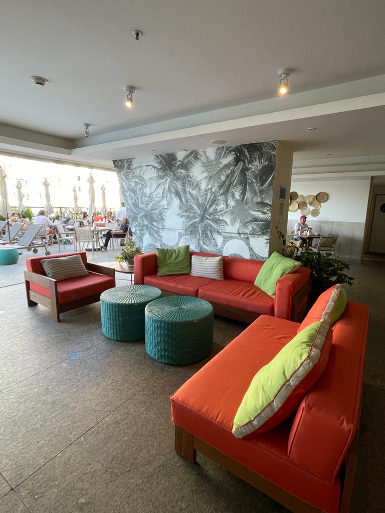 Veja como é se hospedar no hotel Hilton Rio de Janeiro Copacabana
