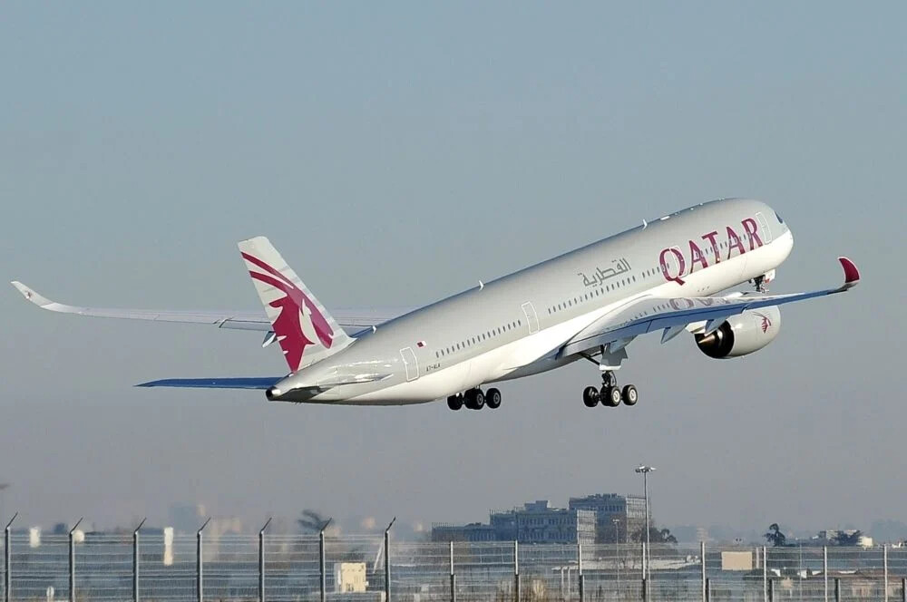 Qatar Airways vai oferecer internet gratuita de alta velocidade a bordo de suas aeronaves