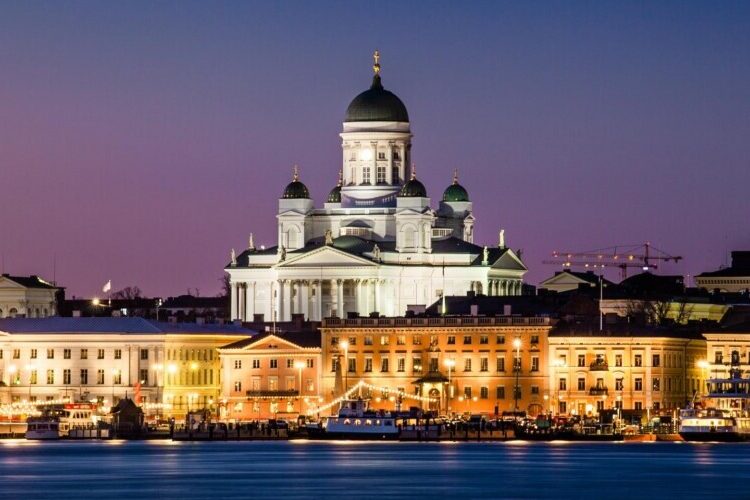 Compartilhando Emissões: Bangkok para Helsinki voando Finnair em classe executiva