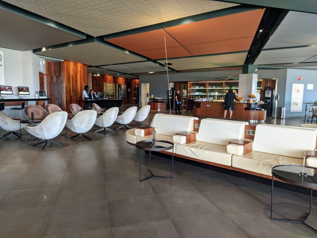 Sala VIP La Valette Club no Aeroporto de Malta (MLA)