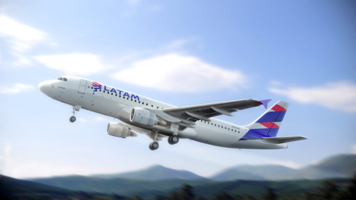 LATAM anuncia voos diretos entre Curitiba e Santiago