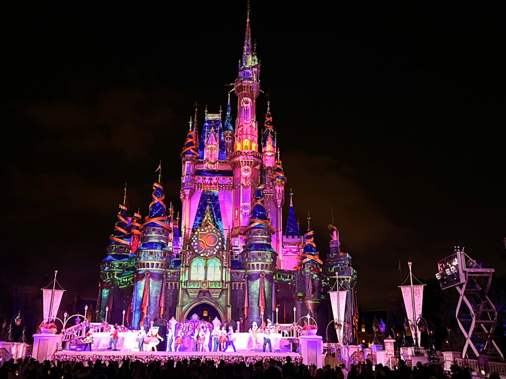 Saiba tudo sobre a Mickey’s Very Merry Christmas Party - A festa de Natal da Disney