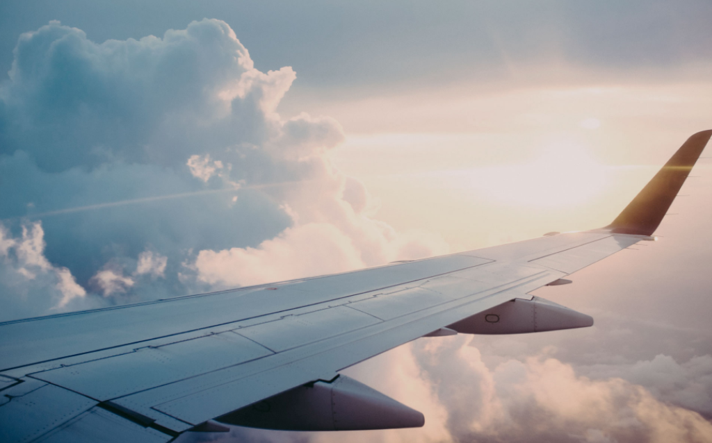 Gasto com passagens aéreas e diárias pelo governo federal atinge maior valor em 10 anos