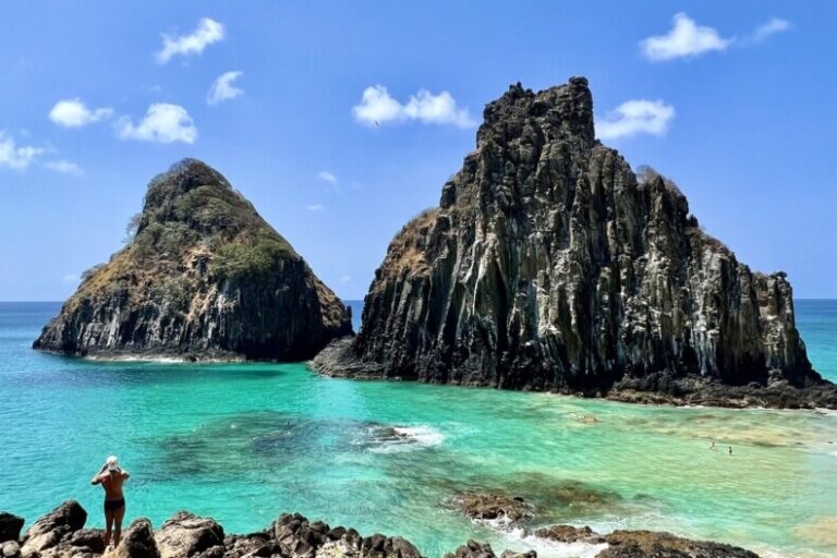 Fernando de Noronha Fernando de Noronha reajusta taxa de preservação ambiental