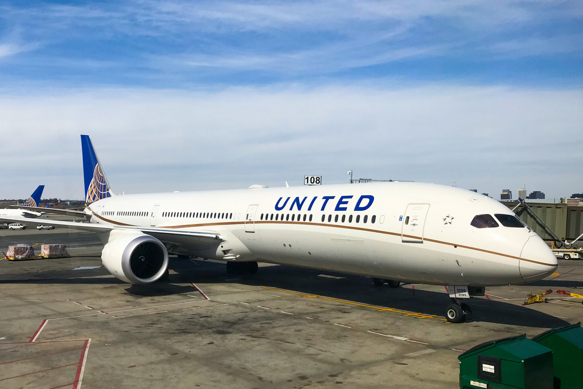 United retoma voos para Santiago do Chile