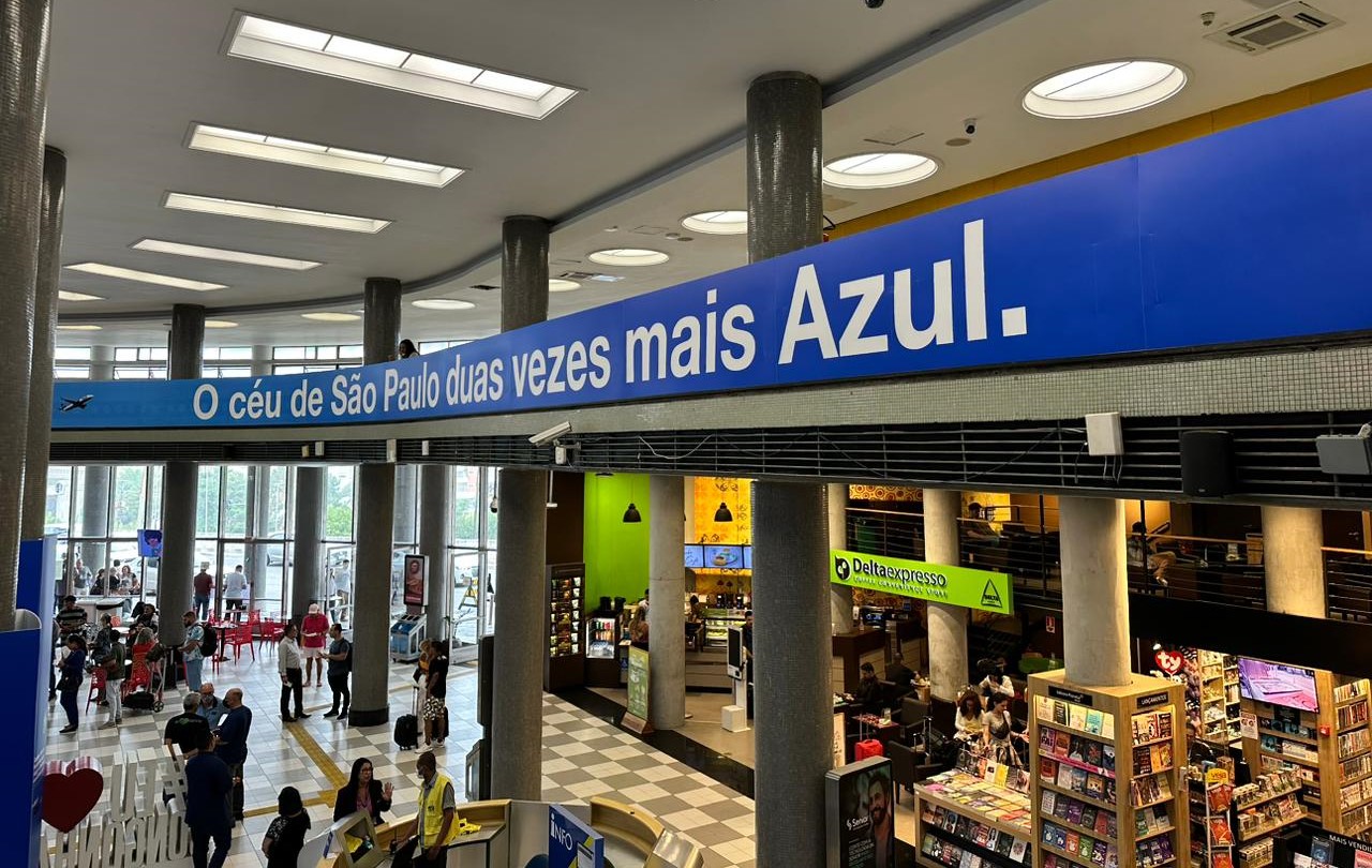 Azul passa a ter até 42 voos por dia em Congonhas