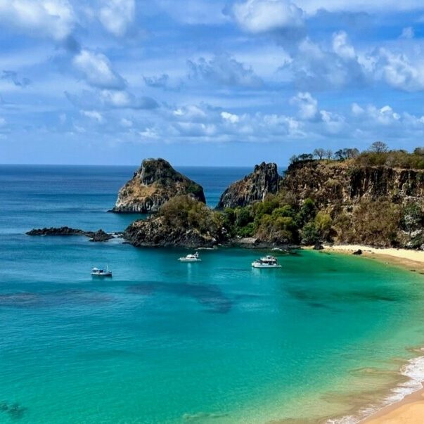 Paraíso brasileiro: Baía do Sancho eleita uma das 5 praias mais bonitas do mundo