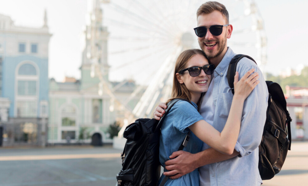 casal-turista-viagem Radar PPV! Resumo das promoções de acúmulo e transferência de pontos do dia 28 de julho de 2026