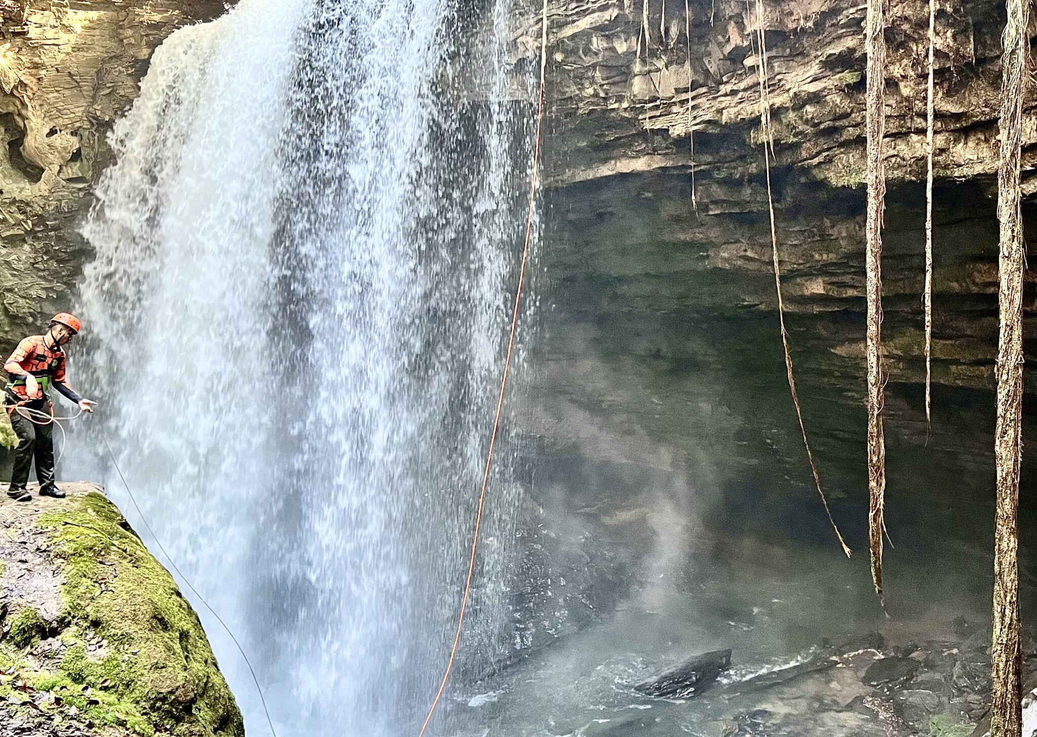 Cachoeira do Funil – Mambaí Dicas de viagem para Mambaí - O paraíso escondido do cerrado pertinho de Brasília