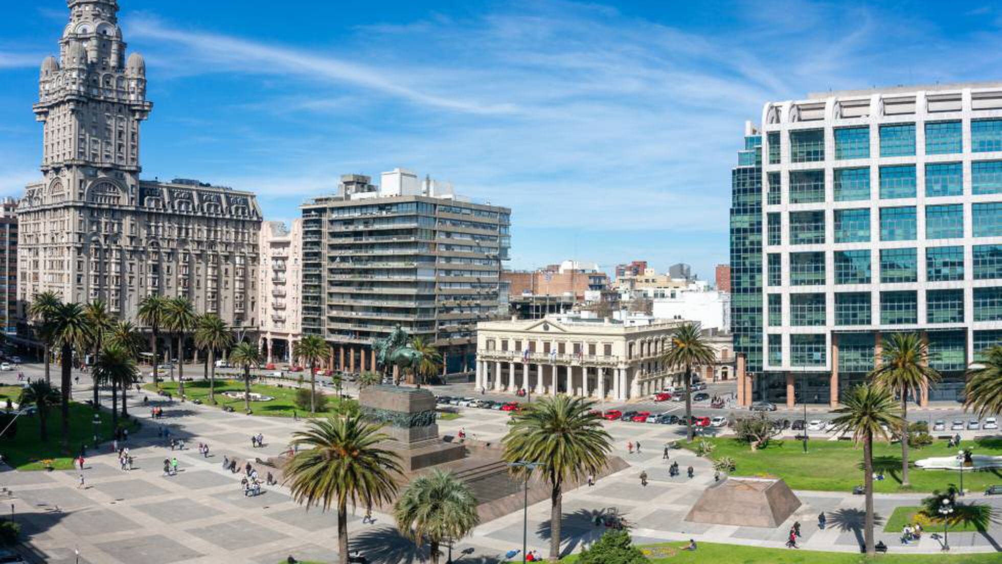 Reserve passagens para Montevidéu com a Smiles a partir de 28 mil milhas