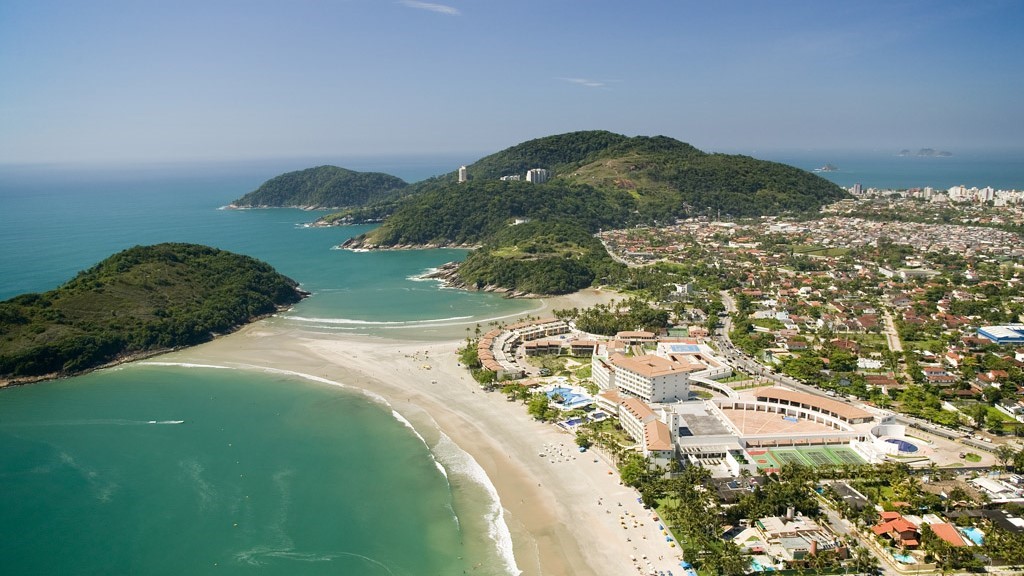 Hotel Jequitimar Guarujá By Accor tem pacotes especiais para o Natal e Ano Novo com pensão completa