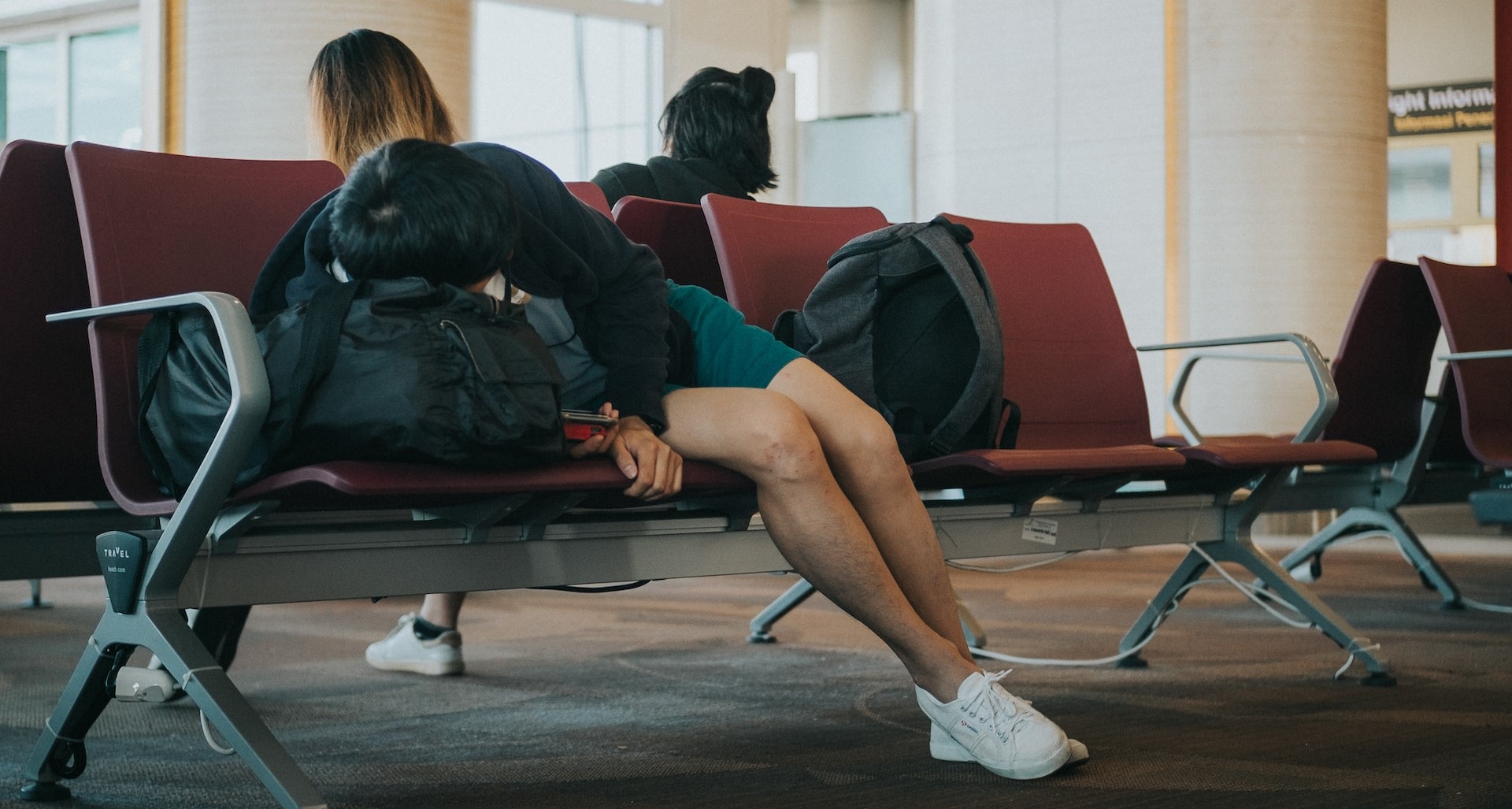 Veja algumas dicas para amenizar os efeitos do jet lag