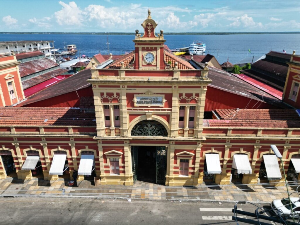 outdoor, céu, nuvem, construção, grande, templo, vermelho, térreo, telhado, cidade