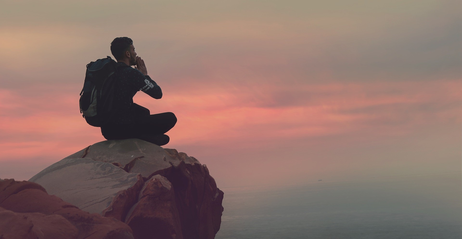 Veja cinco sugestões de destinos para fazer uma viagem sozinho