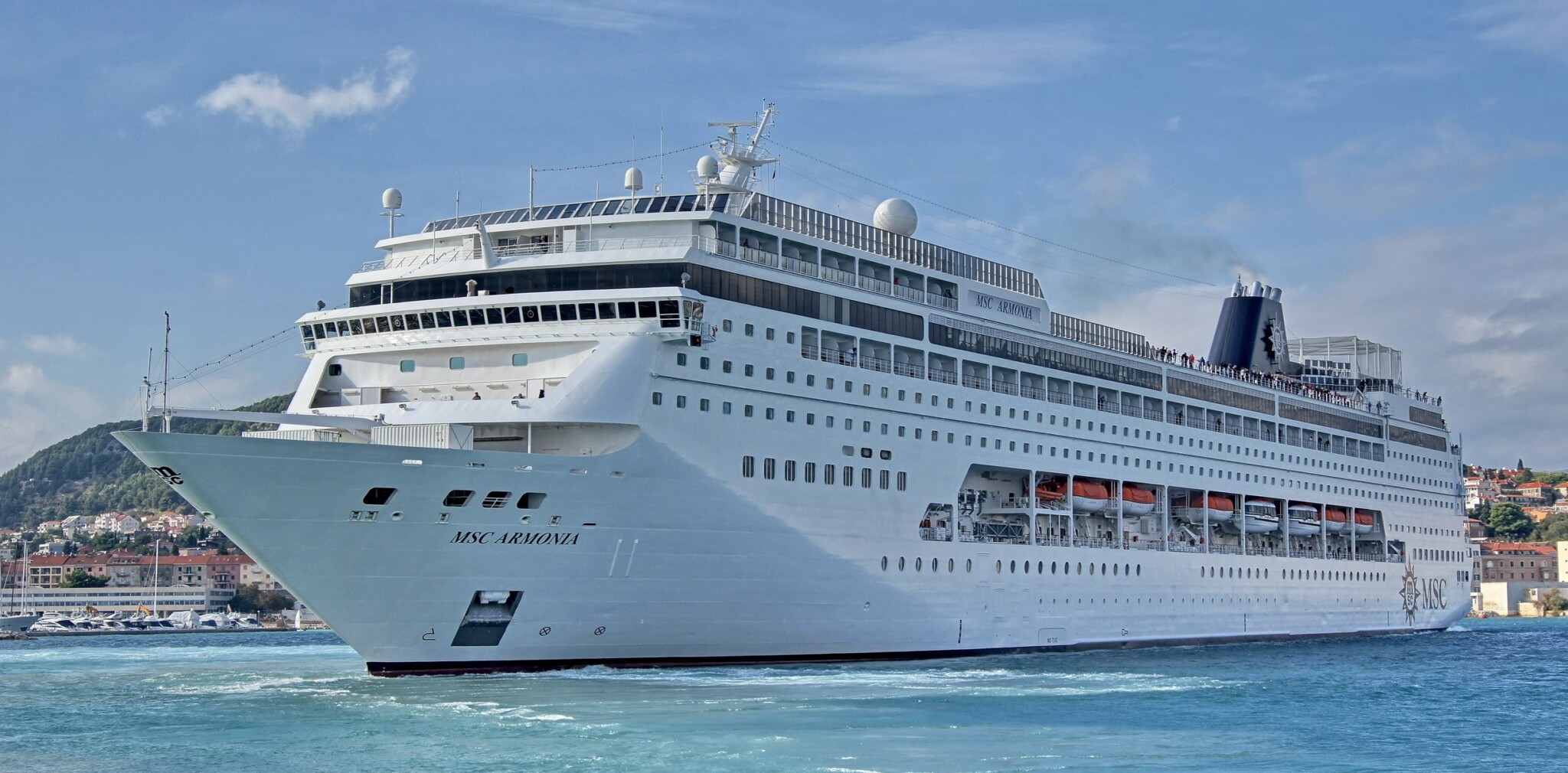 MSC Armonia 21 Jan Confira nove opções de cruzeiros de até cinco noites - Preços a partir de R$ 2,2 mil por pessoa