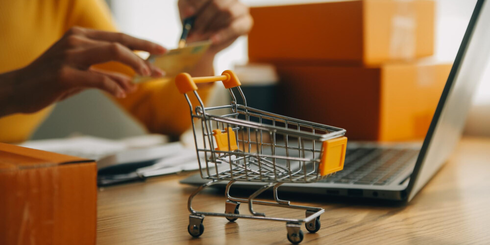 pessoa, carrinho de compras, transporte, interno, carrinho de mão, carrinho