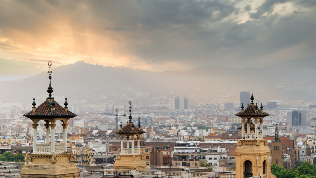 Confira os 8 melhores hotéis Accor em Barcelona com diárias a partir de R$ 564