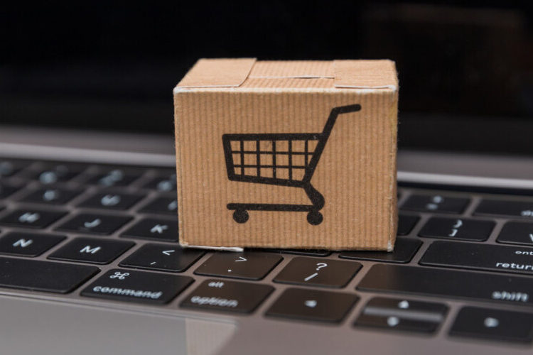 compras-online-shopping-notebook-carrinho Últimas horas! Ganhe até 10 milhas por real gasto no Shopping Smiles e Pontofrio