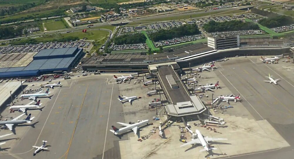 Aeroporto Guarulhos agenciabrasil.ebc.com.br def Compartilhando Emissões: Madri para Guarulhos voando na classe executiva da Iberia