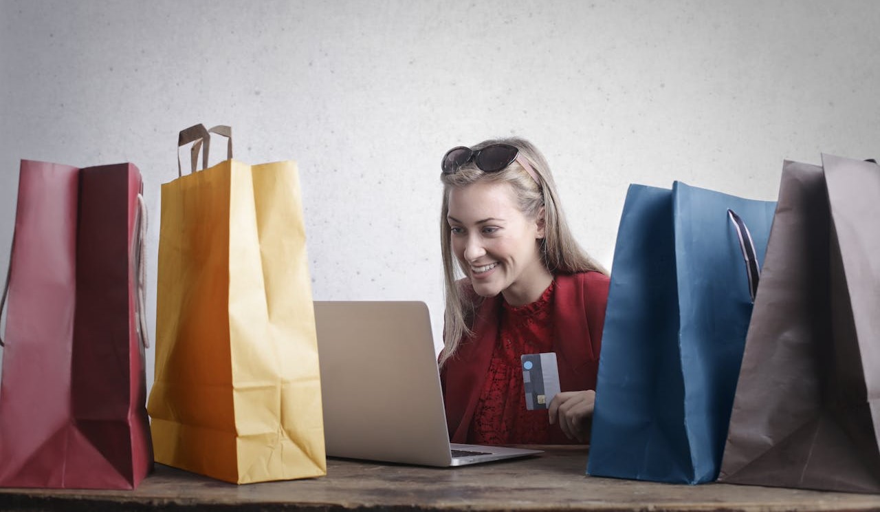 Segue valendo! Compre no Pontofrio através do Shopping Smiles e ganhe até 10 milhas por real